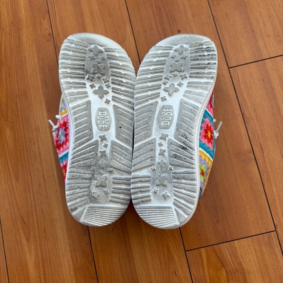 hey dude Wendy Crochet Squares Pink Multicolor Women Size 8 - Picture 3 of 7